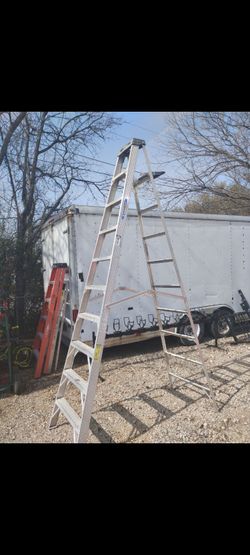10 ft aluminum Aframe ladder $159 Lancaster tx