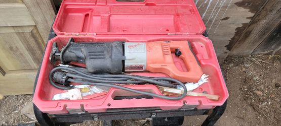 Milwaukee heavy duty sawzall