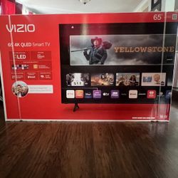 Vizio 65” 4K QLED Smart TV