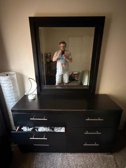 Black 6-Drawer Dresser with Mirror