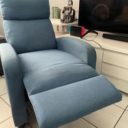 Recliner Chair ,Massage and Lumbar Support/reclinable /masaje Lumbar