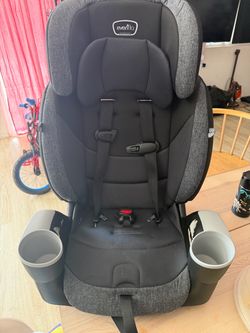 Evenflo BOOSTER CAR SEAT (40-120lb) no accidents gently used