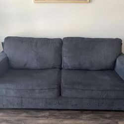 Altari Sofa
