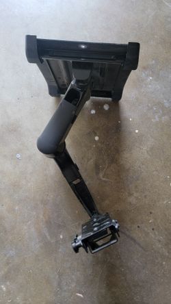 TV MOUNT