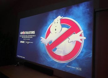 Hitachi 4200 lumens HDMI TV projector