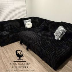 XL OVERSIZED U-Sectional Sofa Sleeper Couch with Pullout Bed and Storage (FREE DELIVERY)