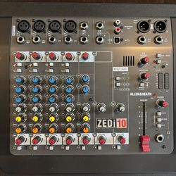 ALLEN & HEATH ZEDi 10  Mixer