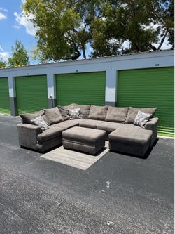Sectional Couch Sofa - Gray - Rooms To Go - Delivery Available 🚛