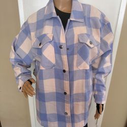 Women’s Plaid Shirt Jacket Size Medium