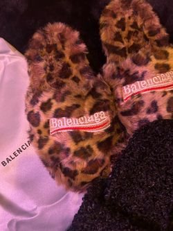 Y2K fur slides