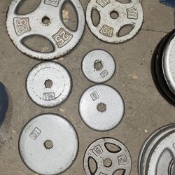 Weight Plates 325lbs Of Weight Plates 