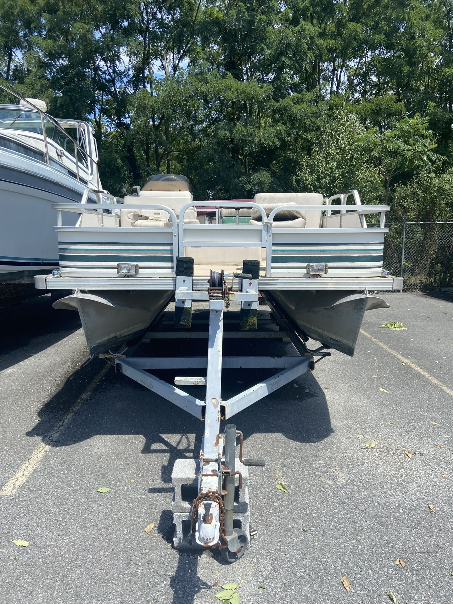 20’ Pontoon For Sale…$3000 OBO