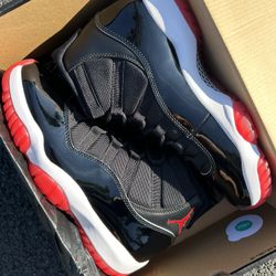 Jordan 11 Retro Playoff Bred (2019)