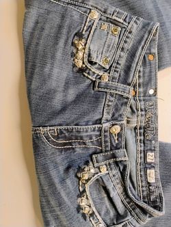 Miss Me Size 27