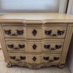 Vintage Nightstands Dressers