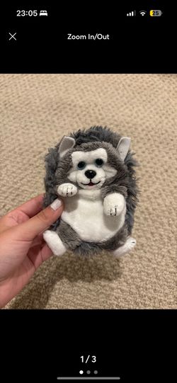 Tiny Wolf Hideaway Pet