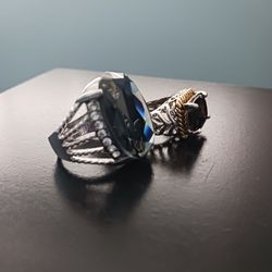 BRAND NEW  LIA SOPHIA RING'S & SIZE 8-9......😁😊😍