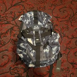 Kith Oakley Icon Backpack