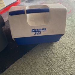 Playmate Elite Ice Cooler