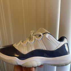 Jordan 11 Diffused Blues Size 10.5 