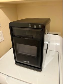 NewAir Nugget Countertop Ice Maker