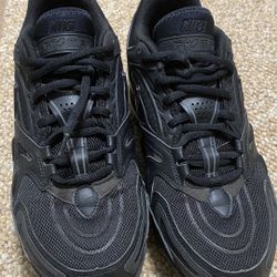 Triple Black Nike Air VaporMax Evo Size 9