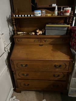 Desk cupboard