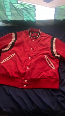 Foot Locker puffer size L