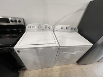 Whirlpool Washer And Dryer Set