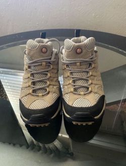 Merrel Shoes