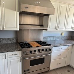 VIKING 36 INCH RANGE W GRILL $2300