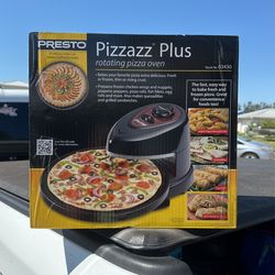 Brand New In Box Pizzazz plus rotating  oven