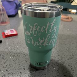 32 Ounce Yeti Tumbler Mug
