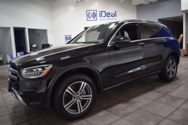 2022 Mercedes-Benz GLC 300