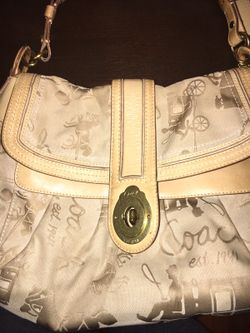 Vintage Classic Coach Purse! VERY NICE