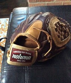 Nokona Alpha Select Youth Baseball Glove for Sale in Riverwoods IL OfferUp