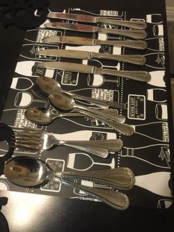 20 piece silverware set