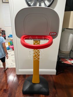 Little Tikes easy score basketball