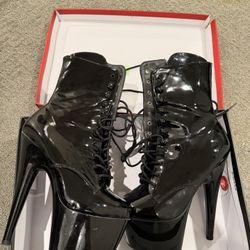 BRAND NEW ALL BLACK DANCER HEELS