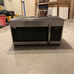 Samsung - 1.7 Cu. Ft. Over-the-Range Microwave - Stainless Steel