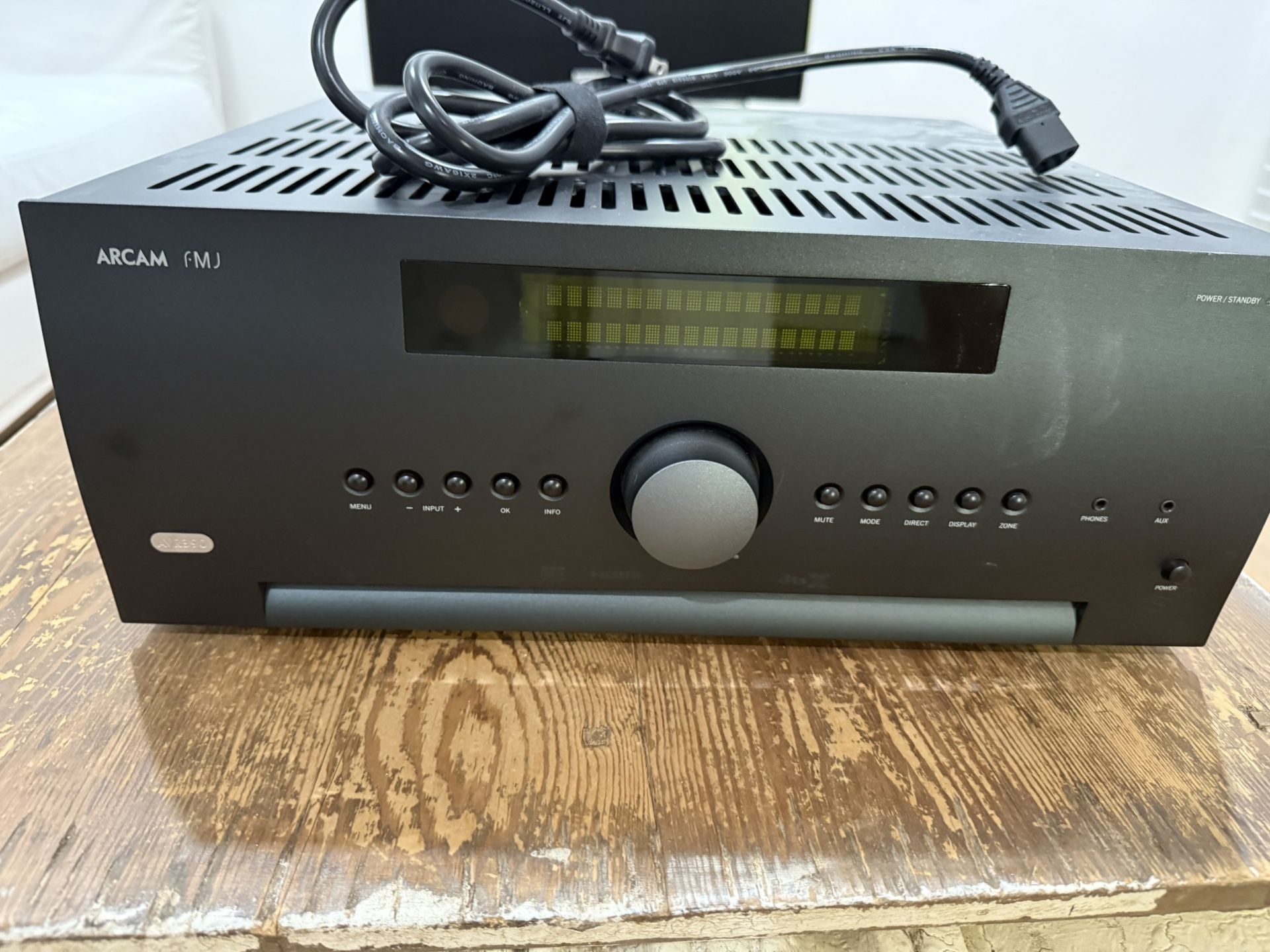 Arcam AVR390 7.2 Channel A/V Receiver