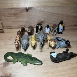 Lot of Detailed, Articulated Zoo and Safari Animals