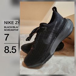 Nike ZoomX Invincible Run FK size 7