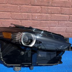 2022 2023 2025 Mazda CX30 CX-30 Headlight LED RH