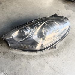 2015 - 2018 PORSCHE MACAN LH DRIVER SIDE XENON PDLS HEADLIGHT OEM