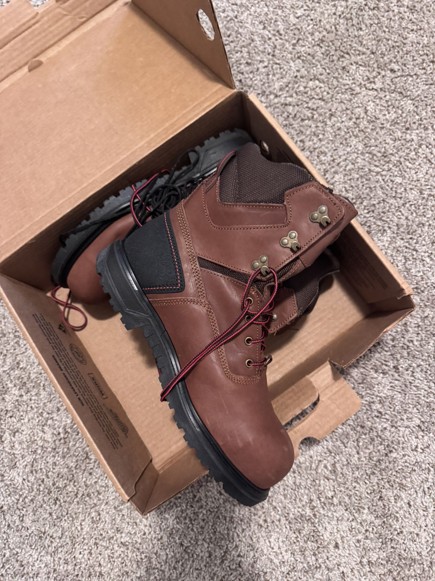 Red Wing Boots Men Size 9 Brand New