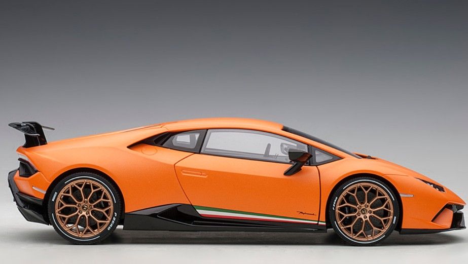 1/18 Autoart Diecast Cars