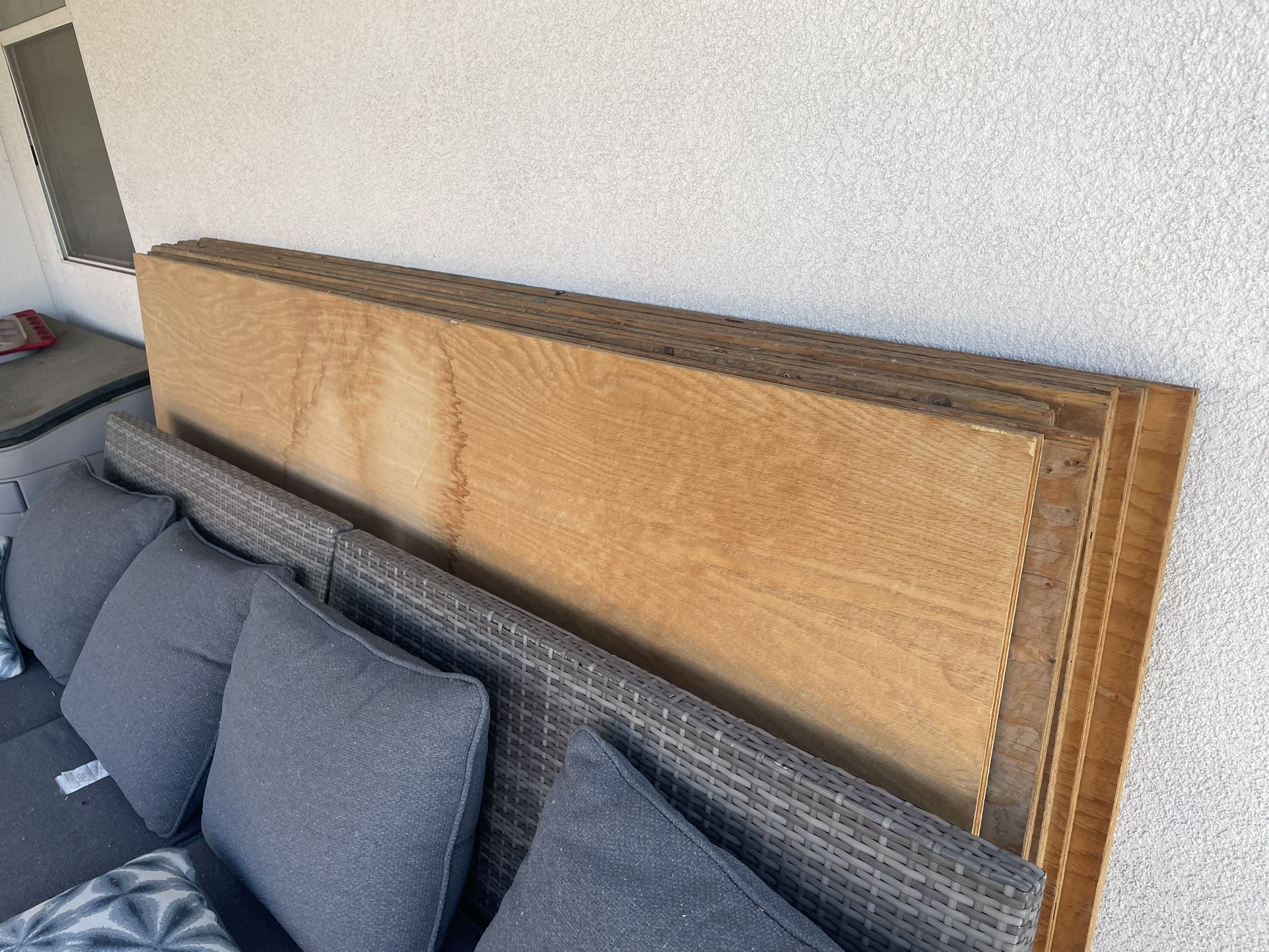 Plywood 
