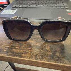 Ladies Burberry Sunglasses 
