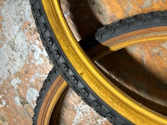 Bmx tires